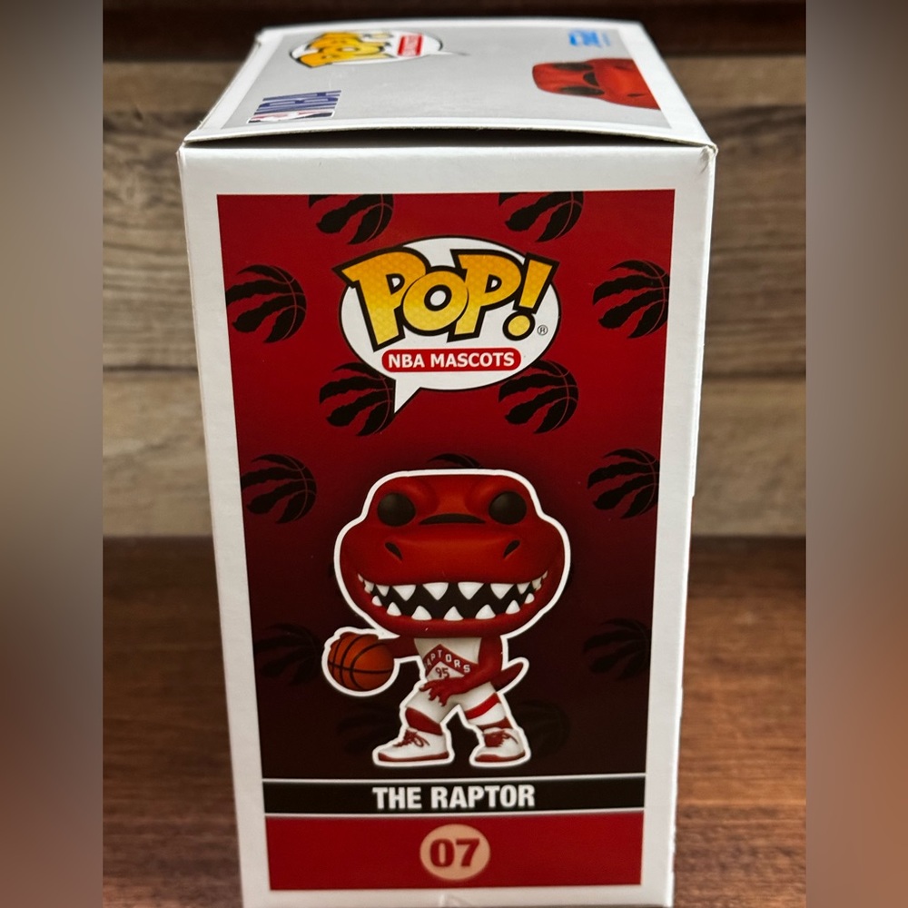 The Raptor # 07 Exclusive Funko Pop - NEW - Picture 5 of 5